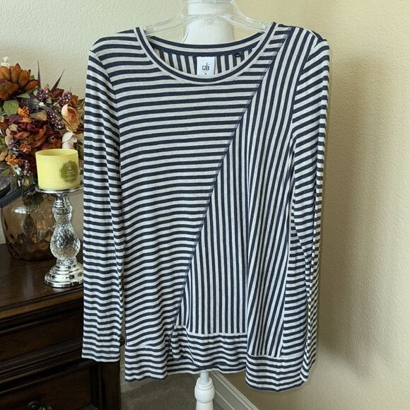 Cabi Ernest Striped Gray Blue Long Sleeve Asymmetrical Tee # 3228 Size Medium - Picture 3 of 4